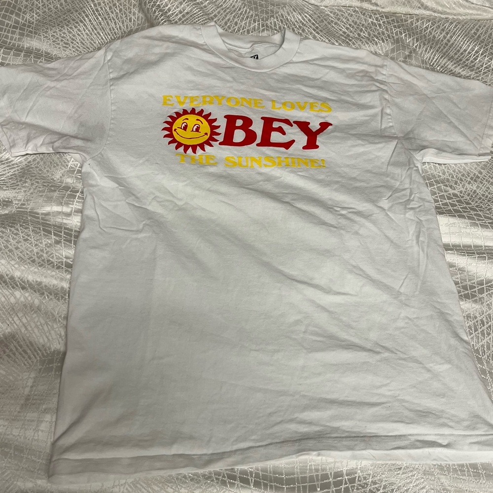 Obey T shirt